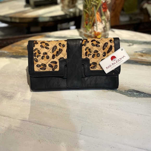 Big Buddha Clutch Purse Black Leather & Leopard Print Splash Bronze Link Strap - Picture 3 of 10